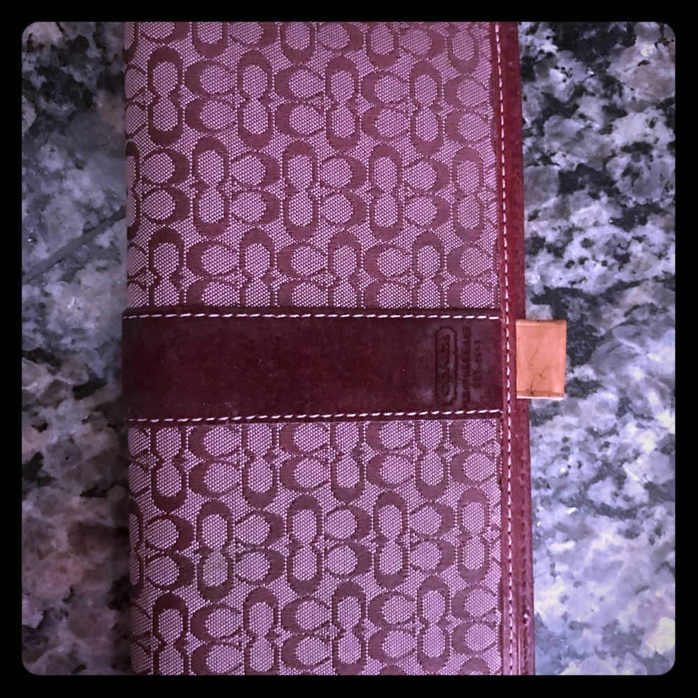 COACH CHECKBOOK CASE